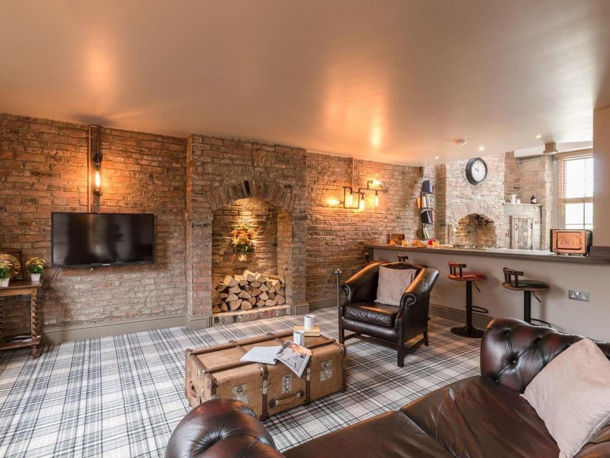モーペスNewgate Loftアパートメント エクステリア 写真